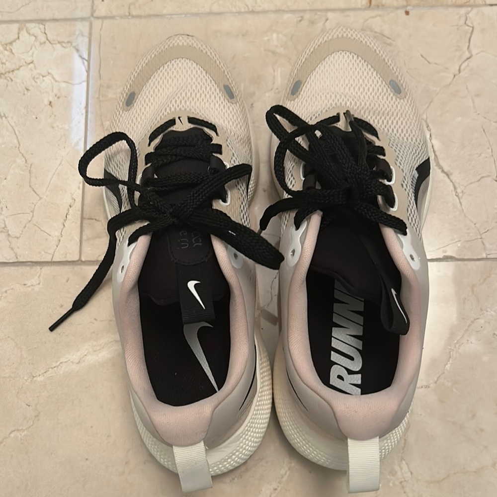 Nike women
